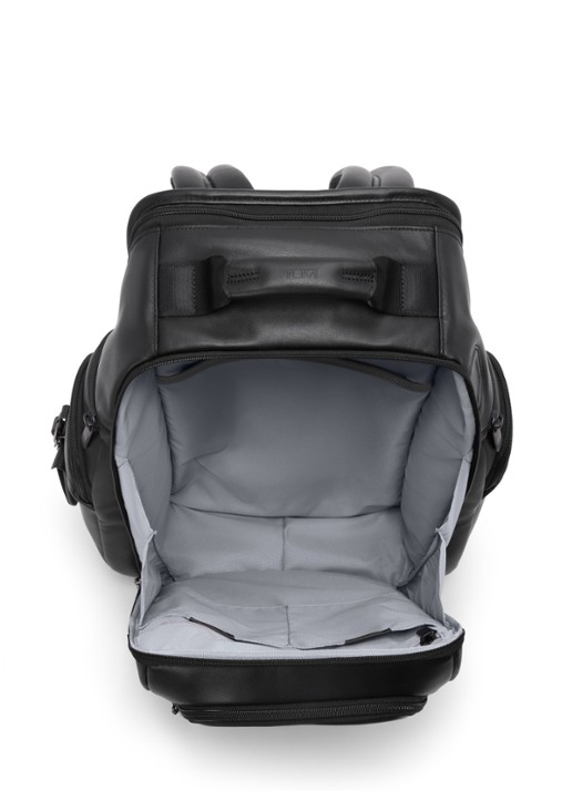 TUMI Rugzak van leer met 16 inch laptopvak - detail 5 zwart
