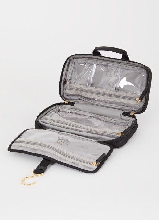 TUMI Voyageur Madaline Small make-up tas met logo - voorkant 2 zwart