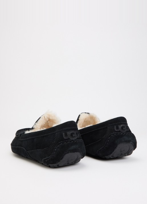 UGG Ascot instapper van suède - achterkant zwart