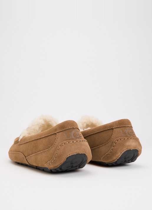 UGG Ascot instapper van suède - achterkant 2 cognac