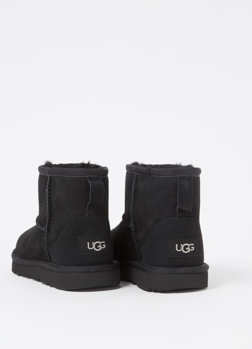 UGG Classic Mini II enkellaarsje van suède - detail 3 zwart