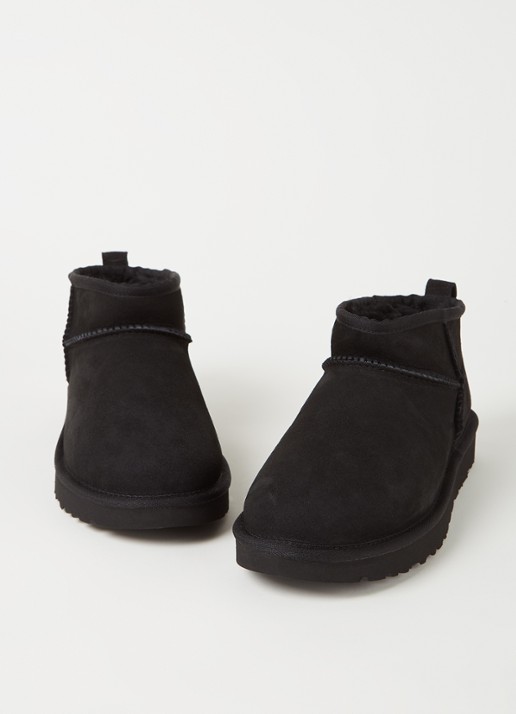 UGG Classic Ultra Mini enkellaarsje van suède - detail 3 zwart