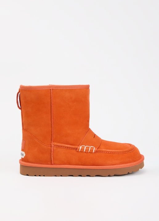 UGG Loafer Boot enkellaarsje van lamssuède