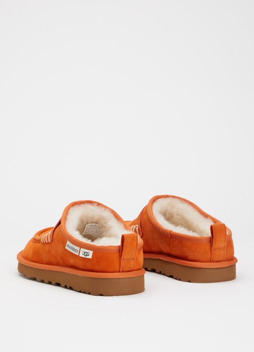 UGG Loafer instapper van lamssuède - achterkant 6 donkeroranje