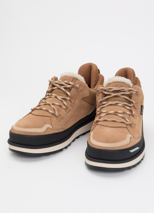 UGG Lowmel Guard GTX sneaker van suède - detail 2 camel