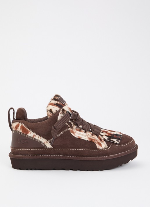 UGG Lowmel Western sneaker van suède met details van ponyhair
