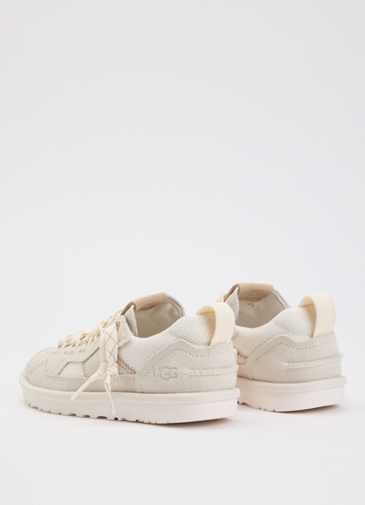 UGG Minimel sneaker van suède - achterkant 5 beige