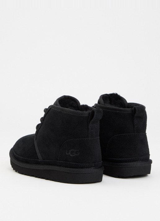 UGG Neumel II veterboot van suède  - achterkant zwart