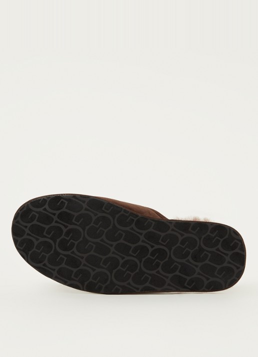 UGG Scuff pantoffel van suède met schapenvacht - detail 2 bruin