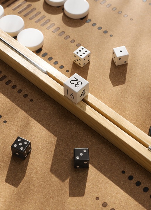 Umbra Blitz backgammon spel - achterkant 8 bruin