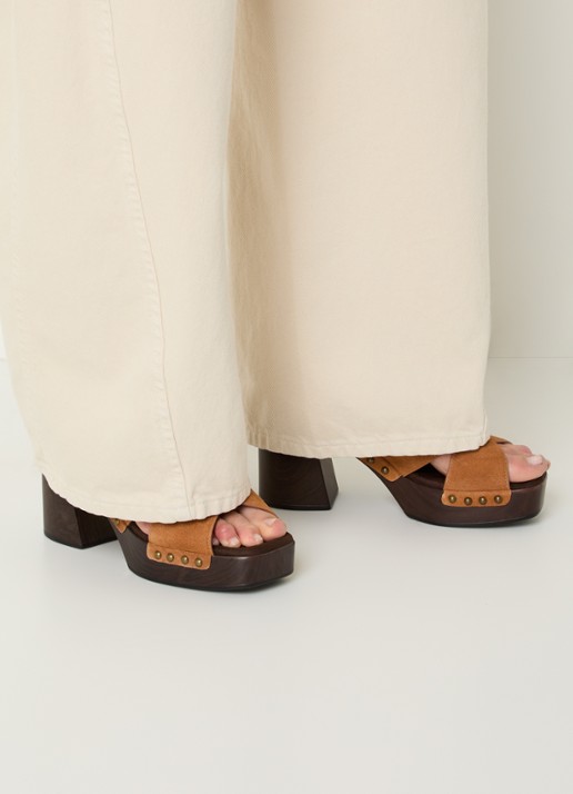 Unisa Obra sandalette van suède - voorkant 3 camel