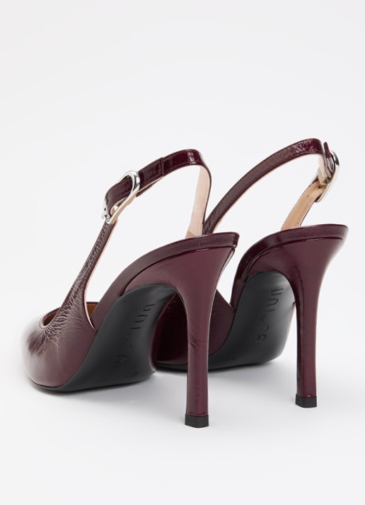 Unisa Terza slingback van leer met lakfinish - achterkant bordeauxrood