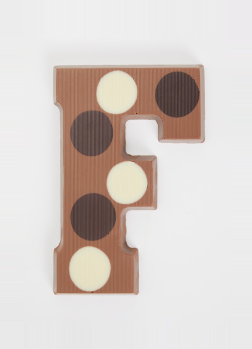 Urban Cacao Melk chocoladeletter gevlekt 200 gram - voorkant 2 f