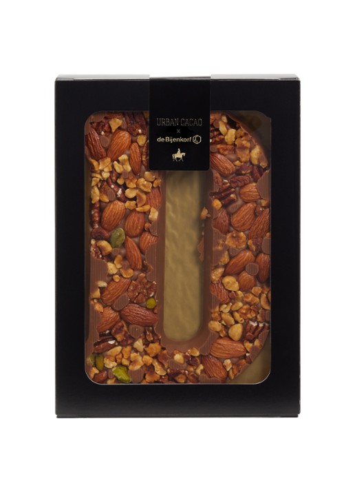 Urban Cacao Melk chocoladeletter met noten 180 gram - voorkant d
