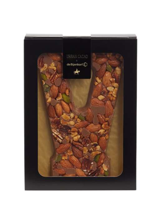 Urban Cacao Melk chocoladeletter met noten 180 gram - voorkant v