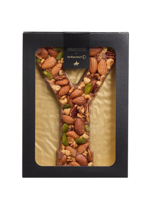 Urban Cacao Melk chocoladeletter met noten 180 gram - voorkant y