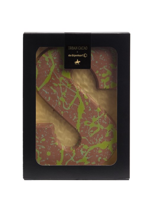 Urban Cacao Melk chocoladeletter met pistache, rozemarijn en kadayif 195 gram