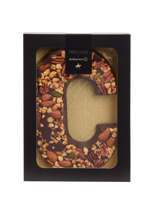 Urban Cacao Pure chocoladeletter met noten 180 gram - voorkant c