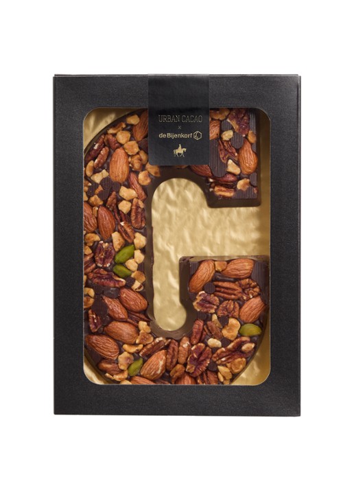 Urban Cacao Pure chocoladeletter met noten 180 gram - voorkant g