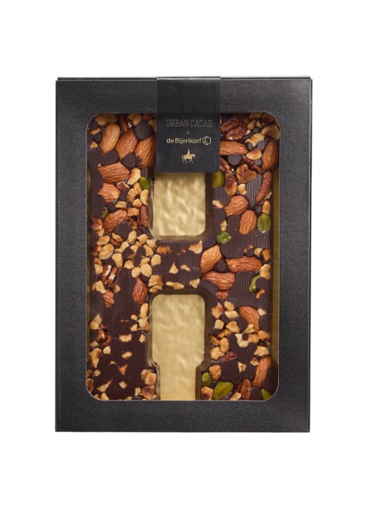Urban Cacao Pure chocoladeletter met noten 180 gram - voorkant h