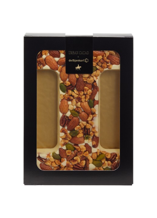 Urban Cacao Witte chocoladeletter met noten 180 gram - voorkant i