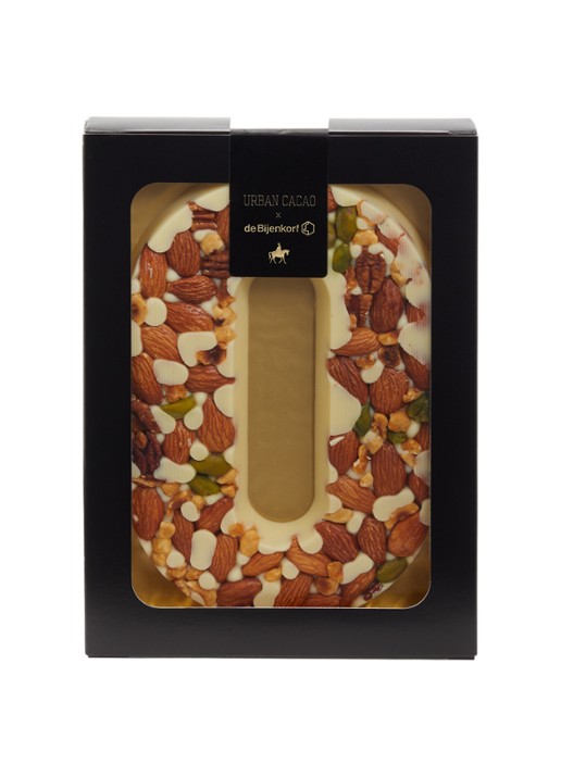 Urban Cacao Witte chocoladeletter met noten 180 gram - voorkant o