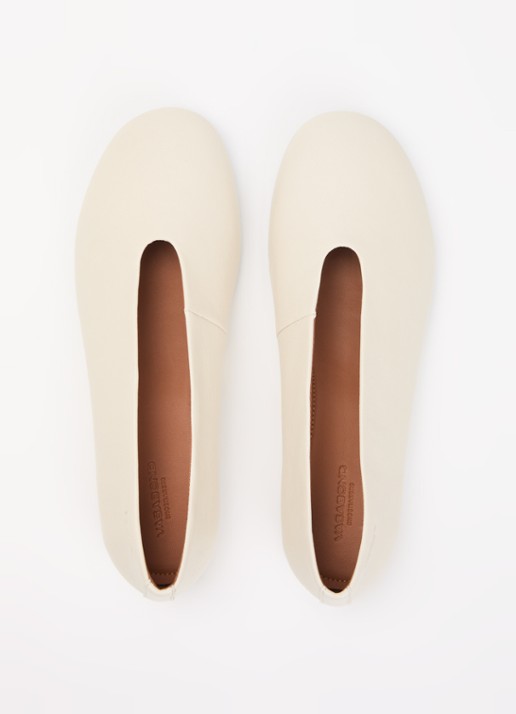 Vagabond Shoemakers Aleya ballerina van schapenleer - detail 4 creme