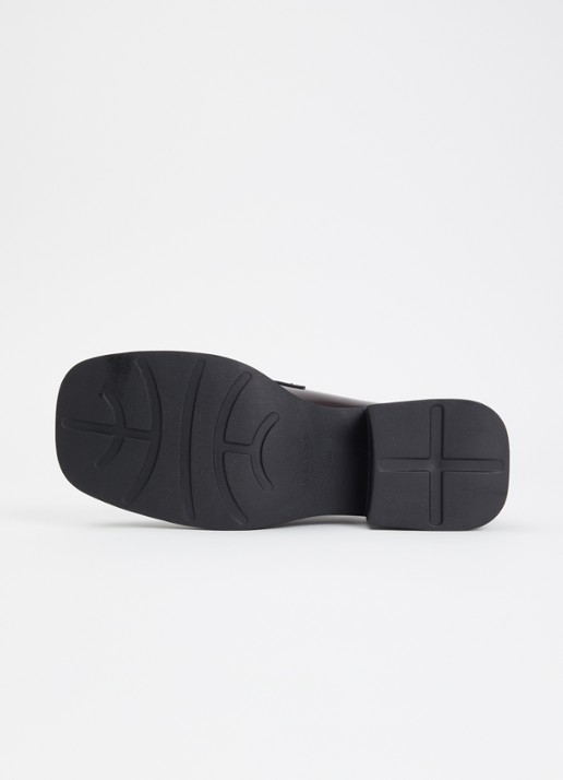Vagabond Shoemakers Dorah loafer van lakleer - detail 5 bordeauxrood