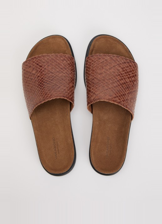 Vagabond Shoemakers Effie slipper van leer - detail 2 cognac