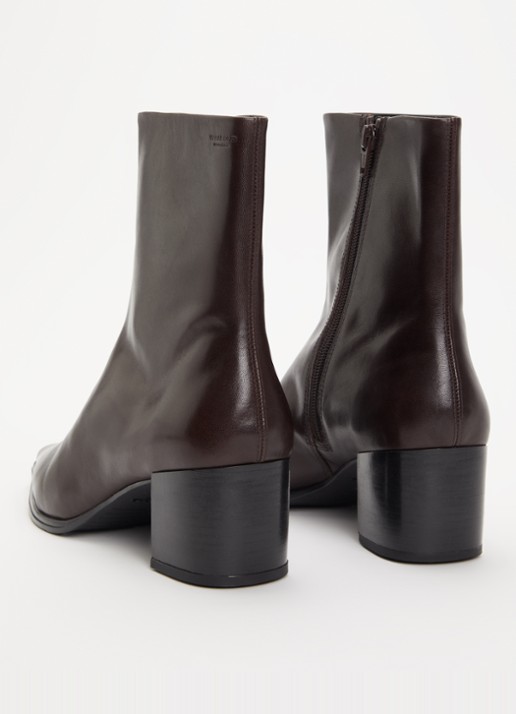 Vagabond Shoemakers Giselle enkellaarsje van leer - achterkant 3 chocoladebruin