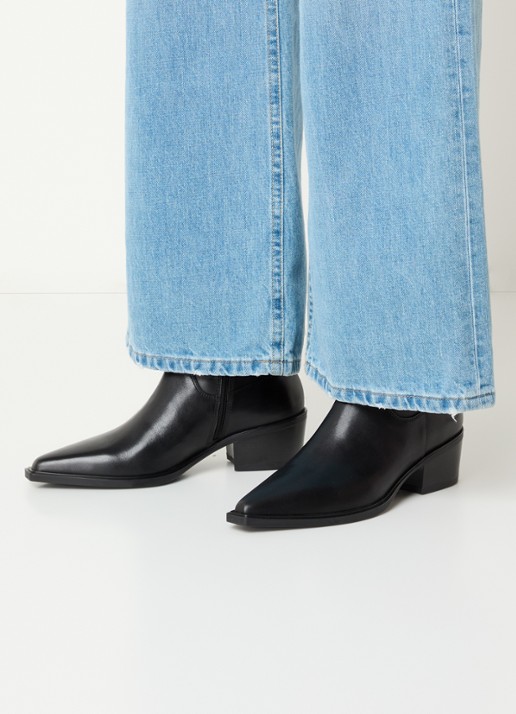 Vagabond Shoemakers Kelsey enkellaarsje van leer - voorkant 2 zwart