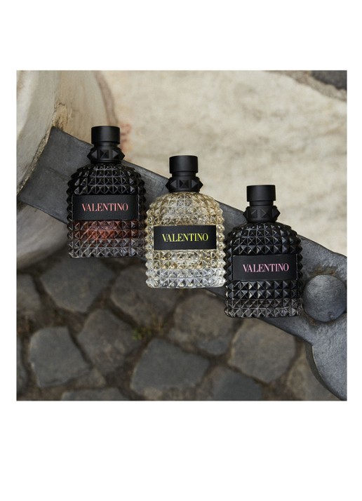 Valentino Born in Roma Uomo Coral Fantasy Eau de Toilette - detail 4 undefined