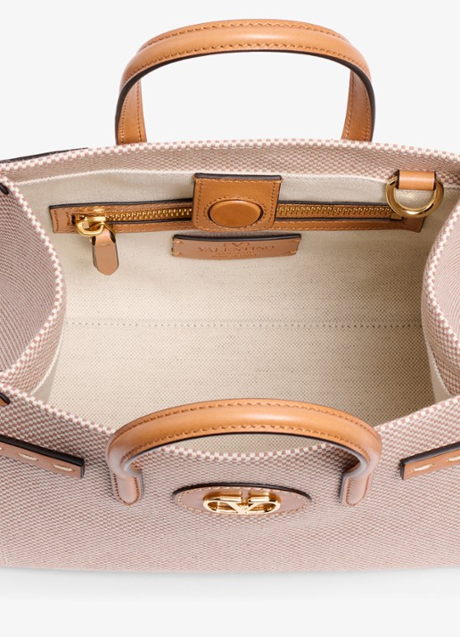 Valentino Garavani Antibes Small shopper van canvas met leren details - detail 3 camel