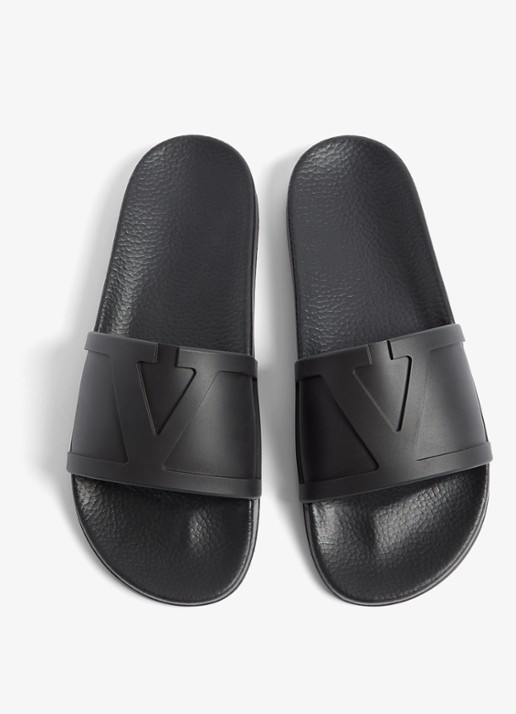 Valentino Garavani Coolslide slipper van rubber - detail 5 zwart