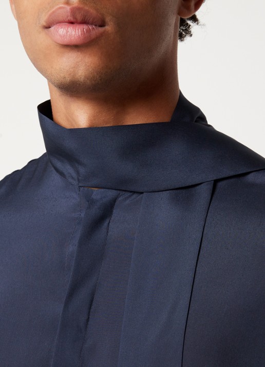 Valentino Garavani Regular fit overhemd van zijde met sjaalkraag - detail 4 donkerblauw