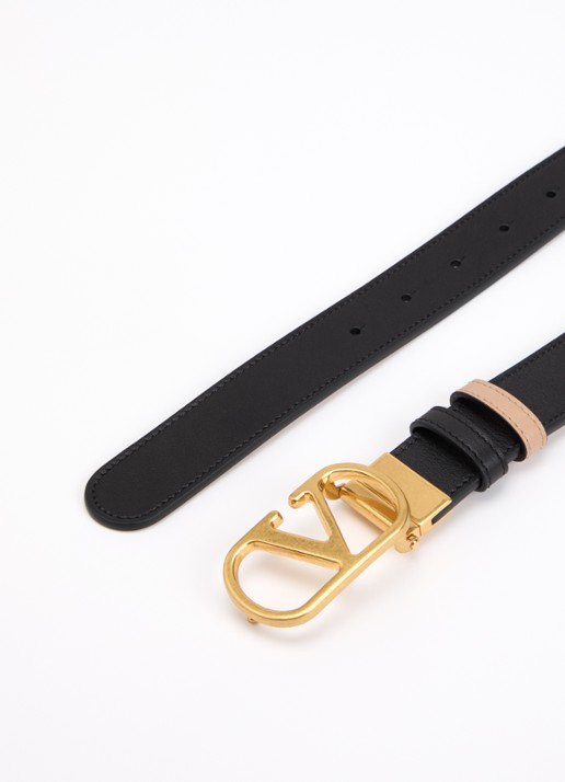 Valentino Garavani Reversible riem van kalfsleer - detail lichtroze