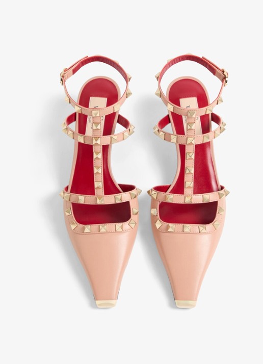 Valentino Garavani Rockstud sandalette van geitenleer met studs - detail roze