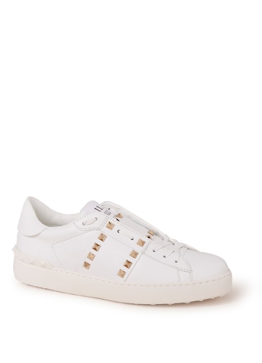 Valentino Garavani Rockstud Untitled sneaker van kalfsleer met studs - voorkant 4 wit