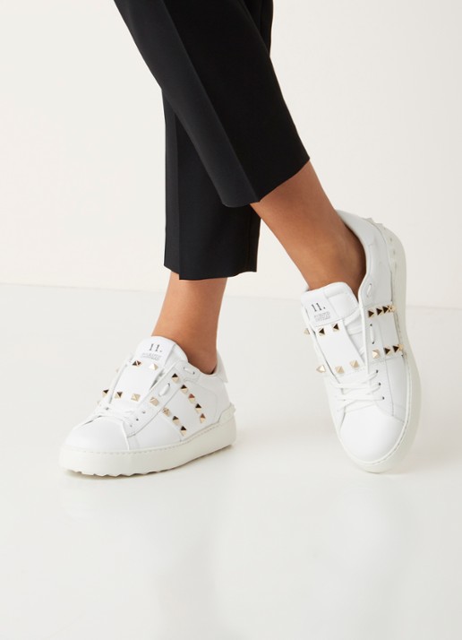 Valentino Garavani Rockstud Untitled sneaker van kalfsleer met studs - voorkant 5 wit