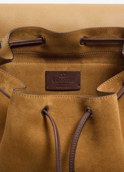 Valentino Garavani Rugzak van suède - detail 3 camel