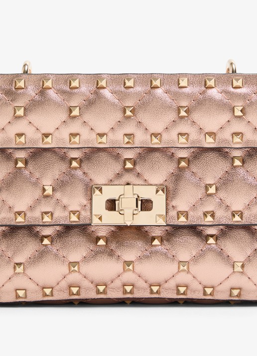 Valentino Garavani Small schoudertas van lamsleer met metallic finish - detail 4 oudroze