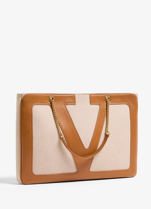 Valentino Garavani Viva Superstar Large schoudertas van canvas met lamsleren details - detail 3 camel