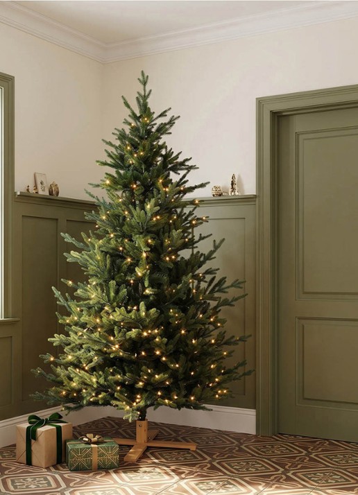 Van Der Gucht Göteborg kunstkerstboom met LED verlichting 228 cm - detail 4 groen