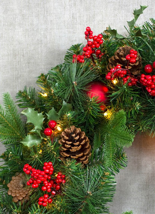 Van Der Gucht Victoria kerstkrans met LED verlichting 60 cm - achterkant 2 groen