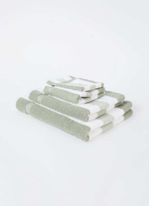 Vandyck Vancouver badhanddoek - 650 gr/m2 - 68 x 127 cm - voorkant 3 lindegroen