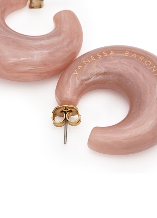 Vanessa Baroni Moon oorstekers - detail 4 blush marble