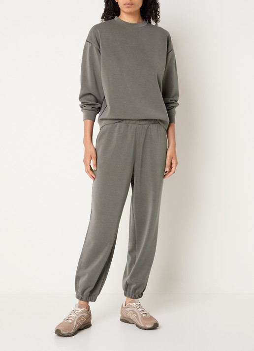 Varley Coralie sweater met ronde hals - voorkant 3 donkergrijs