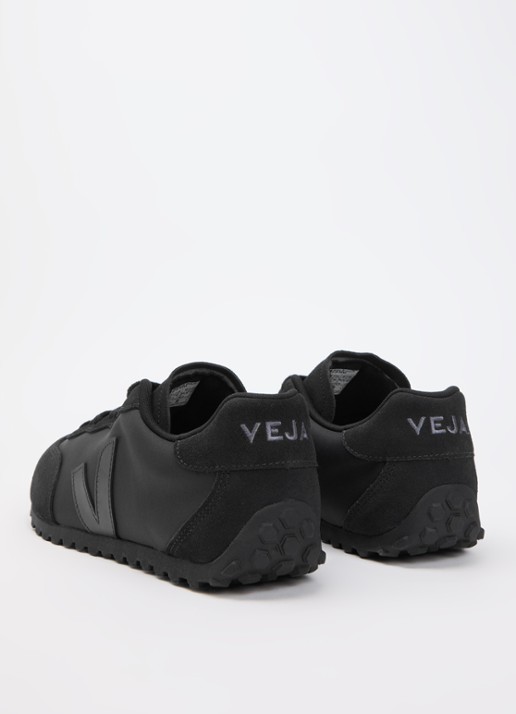 Veja GT sneaker van mesh met suède details - achterkant 2 zwart