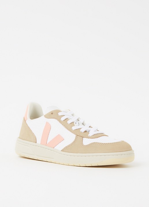 Veja V-10 sneaker met suède details - voorkant gebroken wit