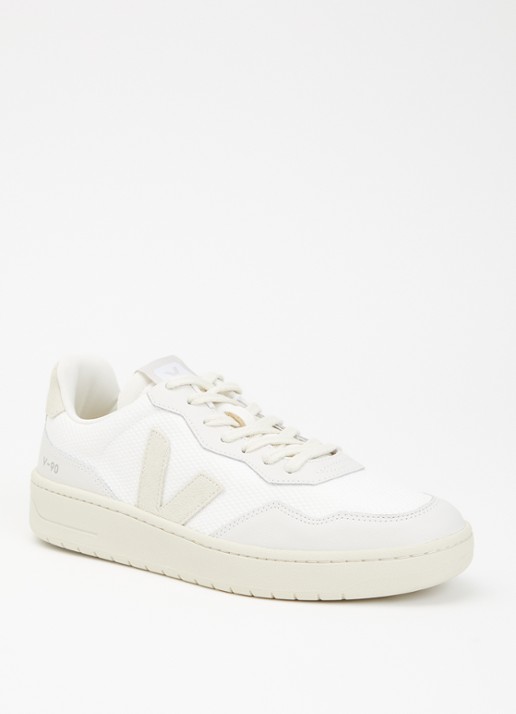 Veja V-90 sneaker met leren details